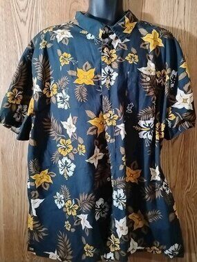 Walt Disney World Parks Mickey Mouse Hawaiian Button Up Shirt Men’s Size XXL